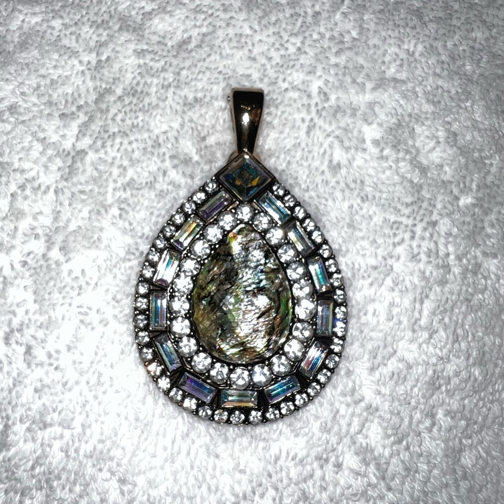Premier Design, gold & silver necklace pendent, silver, gold, greenish stone - Picture 8 of 11